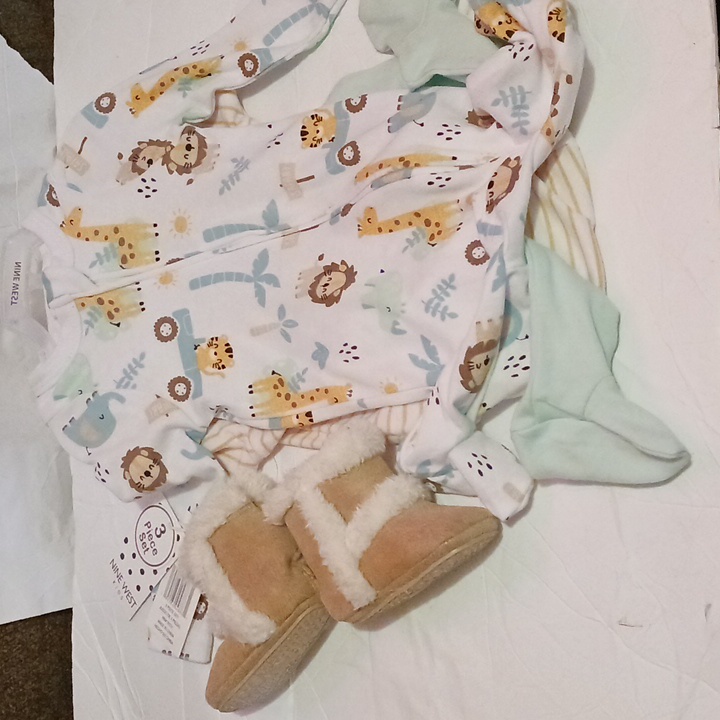 69 Mos 3pc Nine West And Booties Size 1 Shoeshow Brand 69 Mos 3pc Nine West And Booties Size 1 Shoeshow Brand